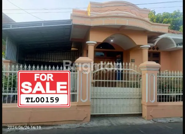 image RUMAH SEMI FURNISH LT 220M² DI JALAN PLAOSA (1)