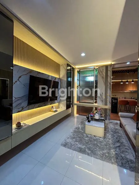 image RUMAH MEWAH FULL FURNISH DI SUMMARECON BANDUNG (1)