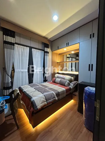 image RUMAH MEWAH FULL FURNISH DI SUMMARECON BANDUNG (6)