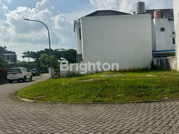 image TANAH KAVLING POSISI HOEK SIAP BANGUN DALAM CLUSTER GRAND CITY (3)