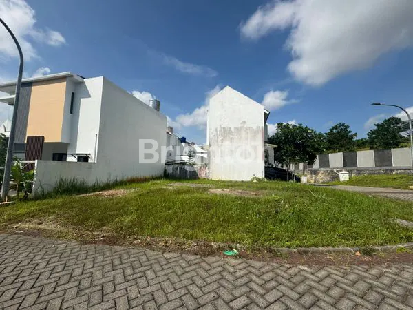 image TANAH KAVLING POSISI HOEK SIAP BANGUN DALAM CLUSTER GRAND CITY (5)