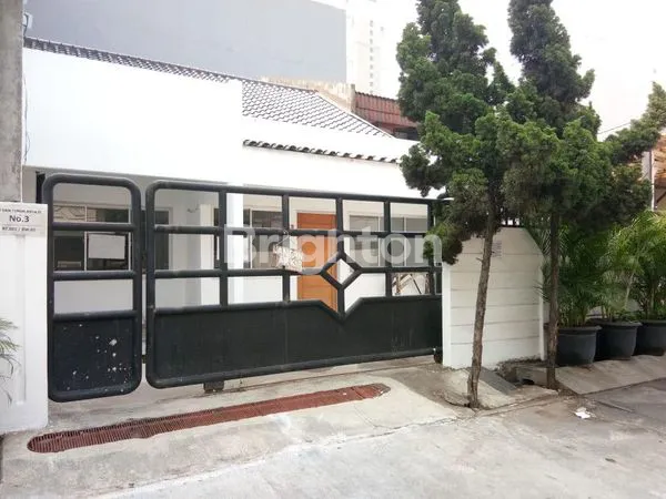 image RUMAH DISEWAKAN DI TANJUNG DUREN (1)