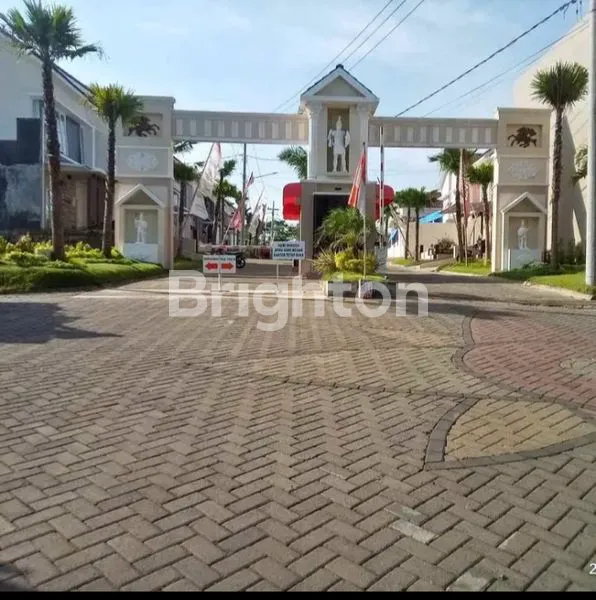 image RUMAH VILLA CANTIK 2 LANTAI SIAP HUNI, WAGIR, MALANG (2)
