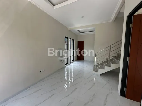 image BARUK BARU GRESS 2LT DEKAT MERR RUNGKUT NIRWANA (7)