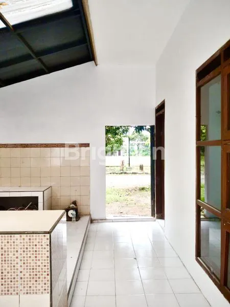 image RUMAH HOEK DI KOMPLEK BUMI ADIPURA GEDEBAGE , SIAP HUNI (5)