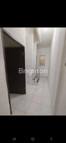 image RUMAH DUTA MAS 3 1/2 LANTAI (4)