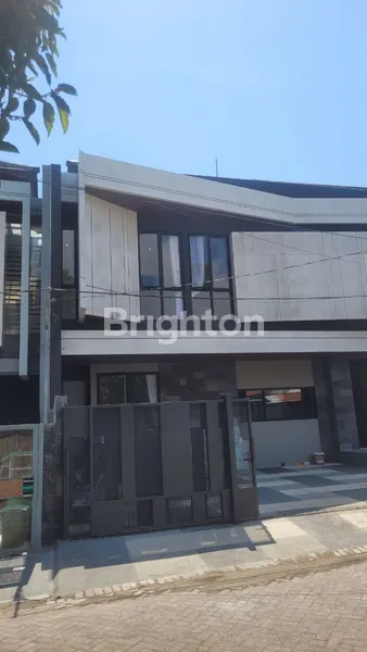 image MANYAR MODERN MINIMALIST 2LT HOOK DEKAT KLAMPIS ARAYA NGINDEN SEMOLOWARU (8)