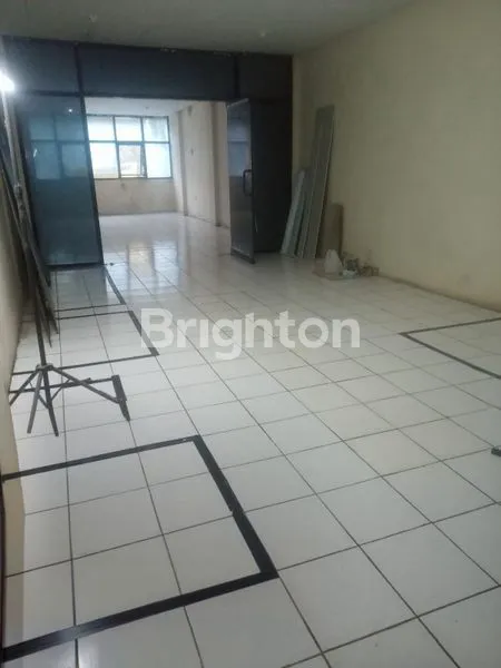 image RUKO 4 LANTAI, LOKASI STRATEGIS, RAWAMANGUN (4)