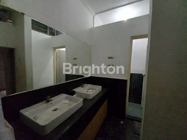 image RUKO MANYAR KERTOARJO SURABAYA (4)