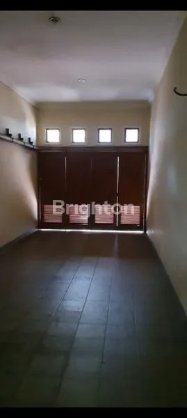 image DISEWAKAN RUMAH BESAR (5)