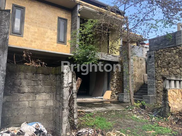 image RUMAH 2 LANTAI NON FINISHING DENPASAR (3)