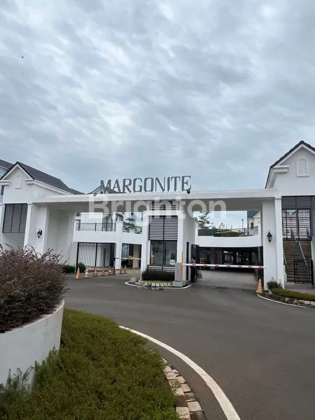 image RUMAH SIAP HUNI DI CLUSTER MARGONITE, HARGA KOMPETITIF (8)