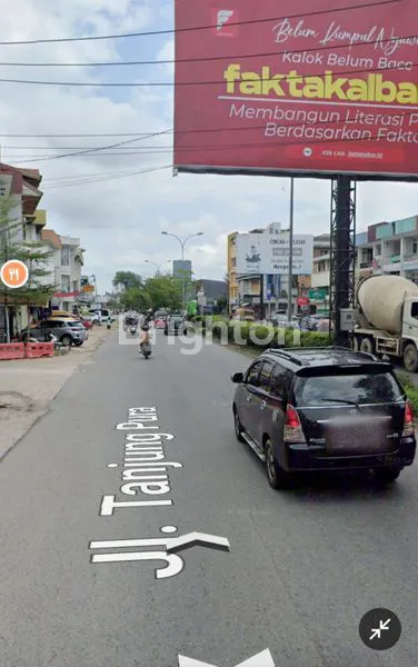 image RUKO STRATEGIS 3 LANTAI DI TANJUNGPURA, PONTIANAK (2)