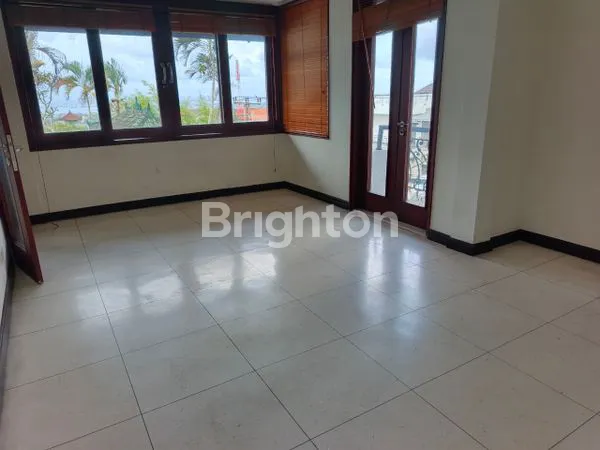 image RUKO 2,5 LANTAI DI ULUWATU (4)