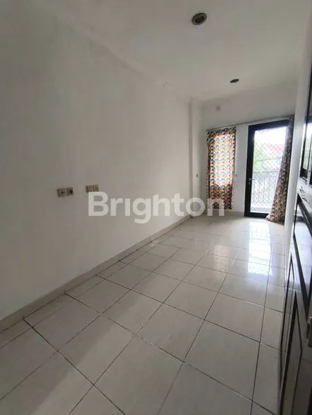 image TAMAN PALEM LESTARI  (8)