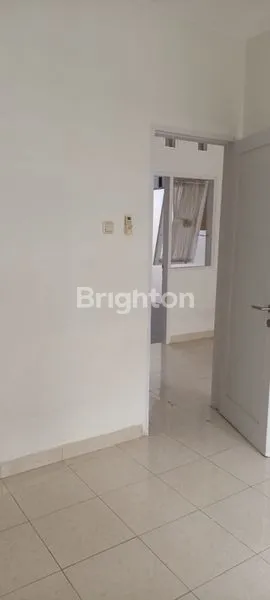 image HUNIAN NYAMAN 3 KT DI THE ADDRESS, LT 90 (8)