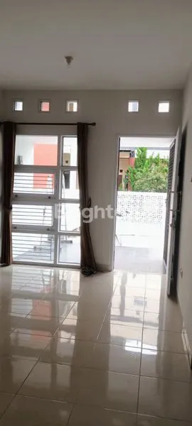 image HUNIAN NYAMAN 3 KT DI THE ADDRESS, LT 90 (3)