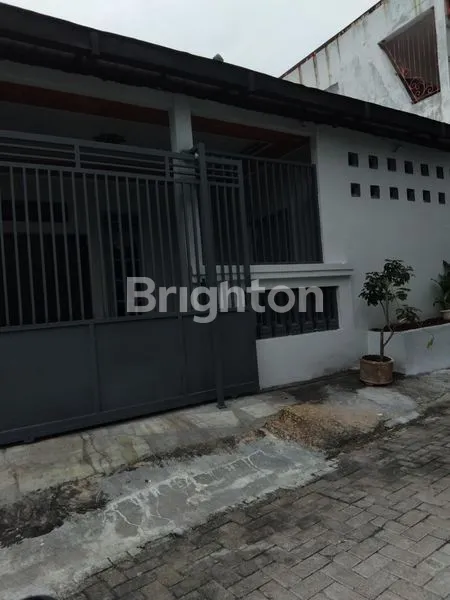 image RUMAH STRATEGIS PINGGIR JALAN RAYA, DEKAT TOL (1)