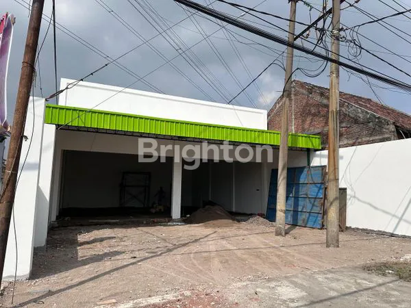 image GUDANG KECIL LUASAN 300 AN DI KRIKILAN GRESIK (1)