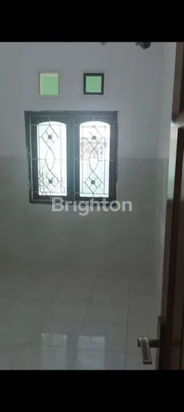 image RUMAH 2 LANTAI SIAP HUNI DI KENJERAN, 5 KT (5)