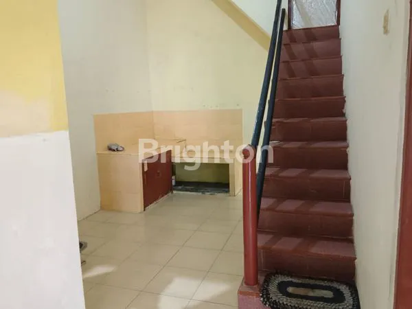 image RUMAH STRATEGIS DEKAT SEKOLAH MONDIAL, 2 KT (2)