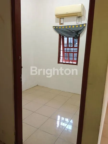 image RUMAH STRATEGIS DEKAT SEKOLAH MONDIAL, 2 KT (6)