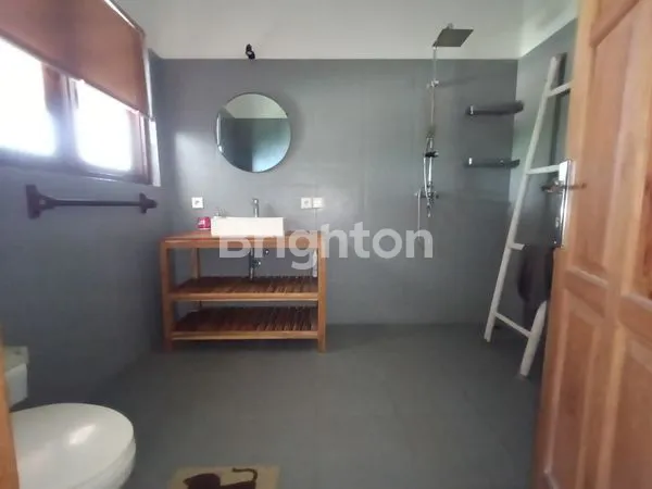 image TANAH PREMIUM 9 ARE DI CEMAGI + BONUS VILLA BALKON 2 LANTAI | VIEW SAWAH | KOLAM RENANG | DEKAT CANGGU & TANAH LOT (5)