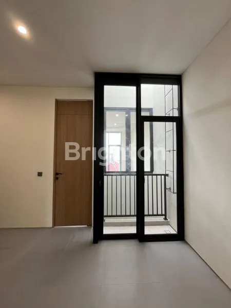 image DIJUAL RUMAH BARU DI KLAMPIS SEMOLO TIMUR DEKAT MERR DAN GALAXY MALL (3)