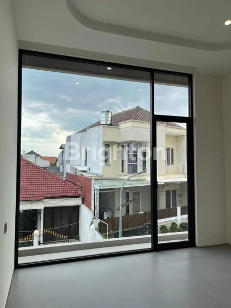 image DIJUAL RUMAH BARU DI KLAMPIS SEMOLO TIMUR DEKAT MERR DAN GALAXY MALL (6)