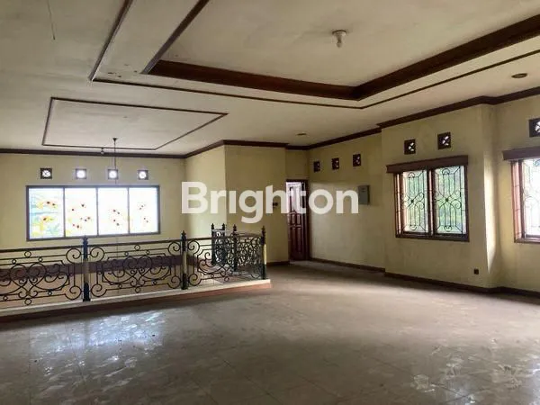 image TANAH LUAS BONUS RUMAH (4)