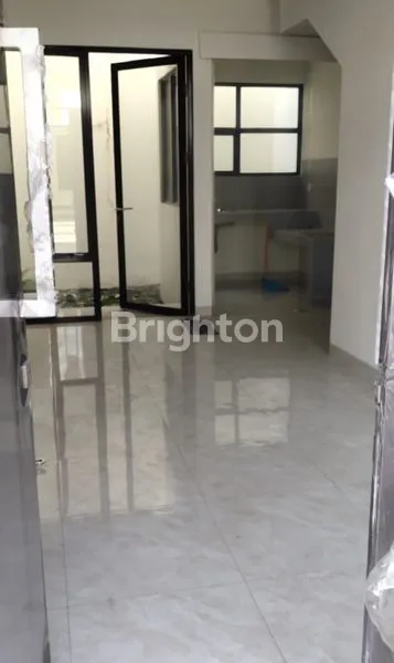 image RUMAH 2 LANTAI DI LAVON SWAN CITY, LT 84/LB 101 (2)