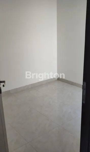 image RUMAH 2 LANTAI DI LAVON SWAN CITY, LT 84/LB 101 (3)