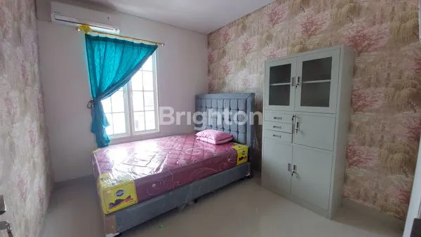 image DISEWAKAN RUMAH MEWAH DI CITRALAND CITY PANJAITAN SAMARINDA (7)