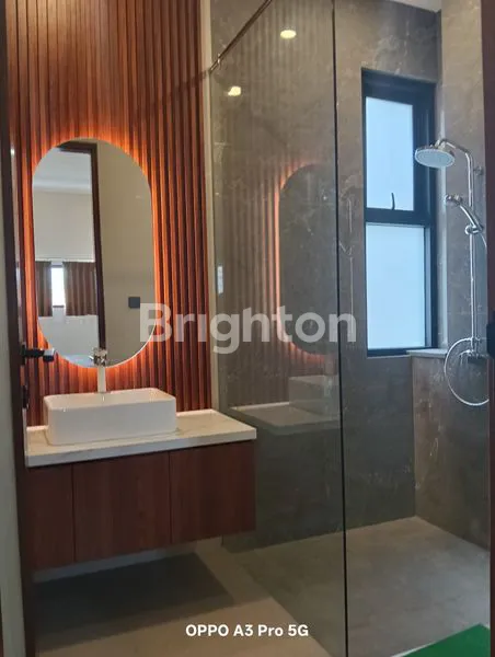 image RUMAH MEWAH BRAND NEW DI TUKAD BALIAN (7)