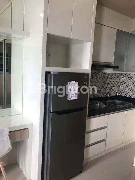 image *UNIT TANGLIN TYPE STUDIO PLUS LANTAI 18 DI SEWAKAN FULL FURNISH ELEKTRONIK, SIAP HUNI, UNIT DI ATAS PAKUWON MALL* (2)