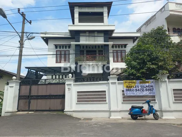 image HUNIAN STRATEGIS DI JL. BAMBU, 5 KT & AKSES TOL MUDAH (2)