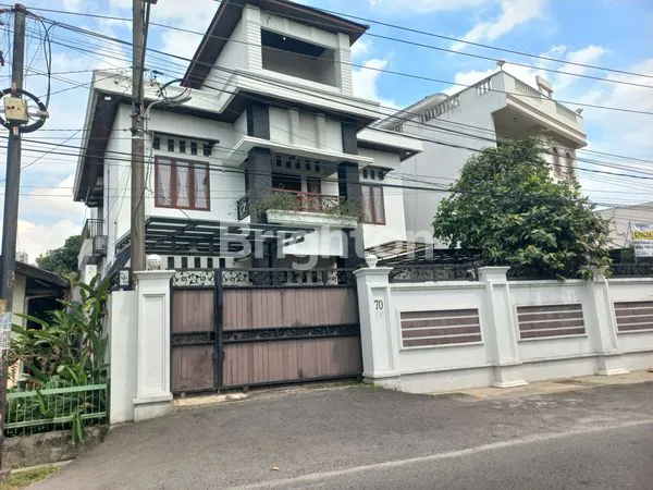 image HUNIAN STRATEGIS DI JL. BAMBU, 5 KT & AKSES TOL MUDAH (7)