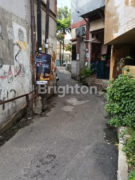 image RUMAH MINIMALIS MANGGA BESAR JAKARTA BARAT (8)