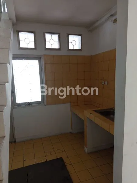 image RUMAH SIAP HUNI, LUAS 144 M² SHM ,JL CINDE BARAT,SEMARANG SELATAN (5)