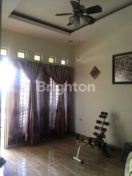 image RUMAH 2 LANTAI SEMI FURNISH SIAP HUNI BEBAS BANJIR DI BUMI MUTIARA (7)