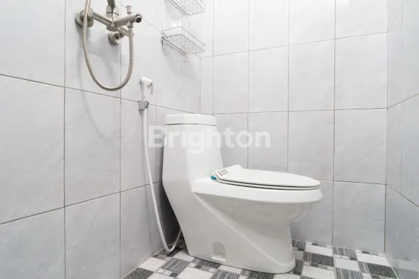 image RUMAH KOST FASILITAS BINTANG LIMA DI GADING SERPONG (4)