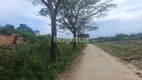 image DIJUAL SEBIDANG TANAH STRATEGIS KILO 13 ARAH PULAU BALANG (1)