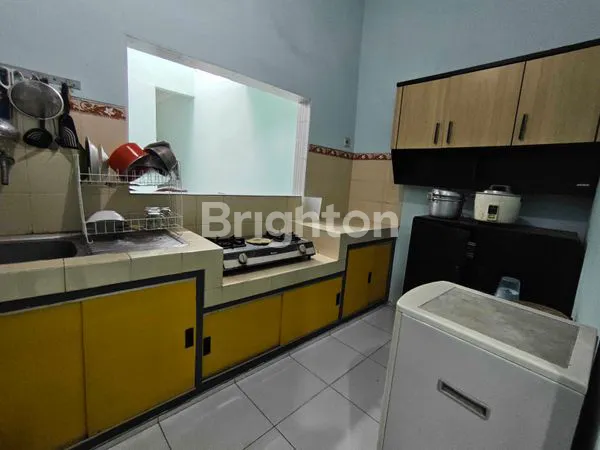 image DISEWAKAN RUMAH 1,5 LANTAI FULL FURNISH DI SULFAT, MALANG (6)