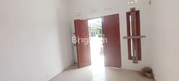 image DIJUAL RUMAH SHM, SIAP HUNI, LOKASI PREMIUM (5)