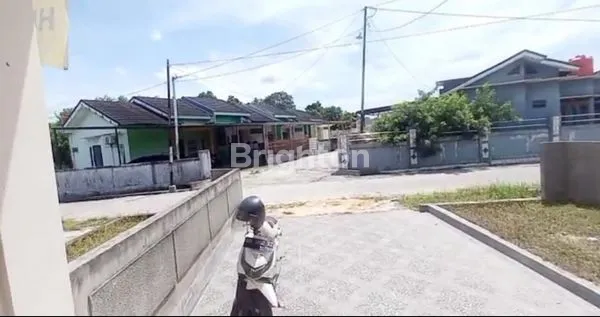 image DIJUAL RUMAH SHM, SIAP HUNI, LOKASI PREMIUM (6)