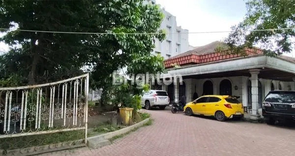 image DI JUAL TANAH BONUS RUMAH DGN HALAMAN LUAS DI PUSAT KOTA MEDAN (2)