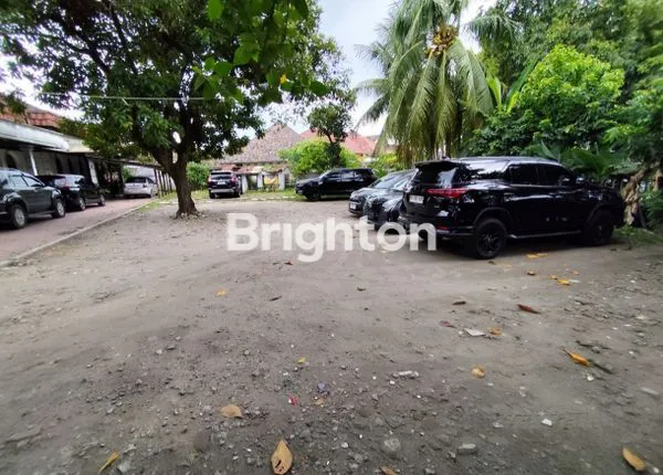 image DI JUAL TANAH BONUS RUMAH DGN HALAMAN LUAS DI PUSAT KOTA MEDAN (3)