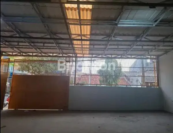 image GUDANG DISEWAKAN PINGGIR JALAN BESAR JAKARTA BARAT (5)