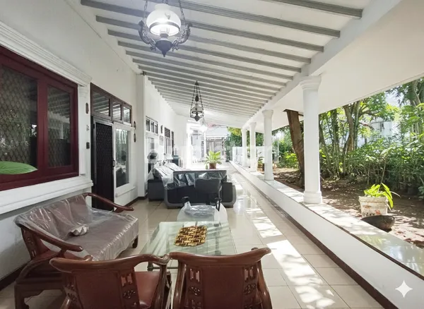 image HUNIAN NYAMAN DAN TENANG DI JAKARTA SELATAN (4)