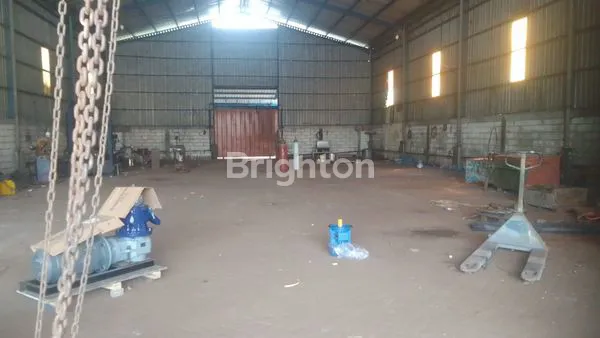 image  GUDANG EX. BENGKEL KONSTRUKSI / ALAT BERAT DI LINGKAR TIMUR, SIDOARJO. (7)